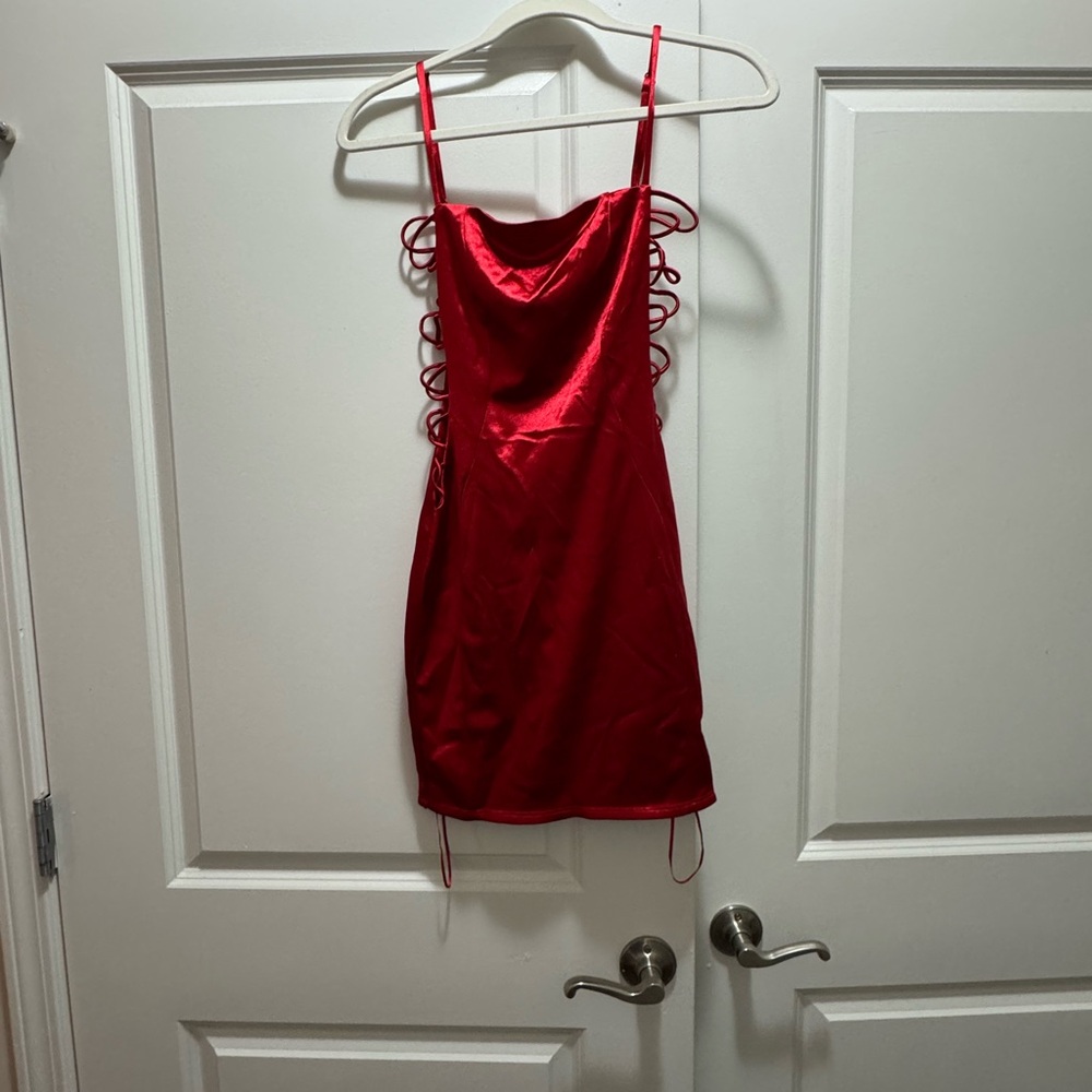 Windsor Red Lace-Up Midi Dress
